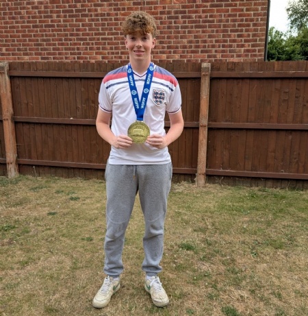 Celebrating Sixth Form Life - Nat Sutcliffe Wins Bronze at World Drug-Free Powerlifting Championships in Rome!